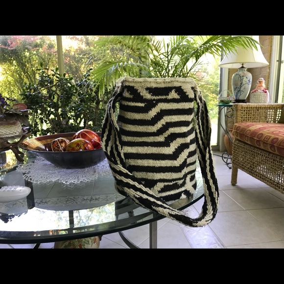 Wayuu Tribe Mochila Crossbody Bag - Picture 2 of 8